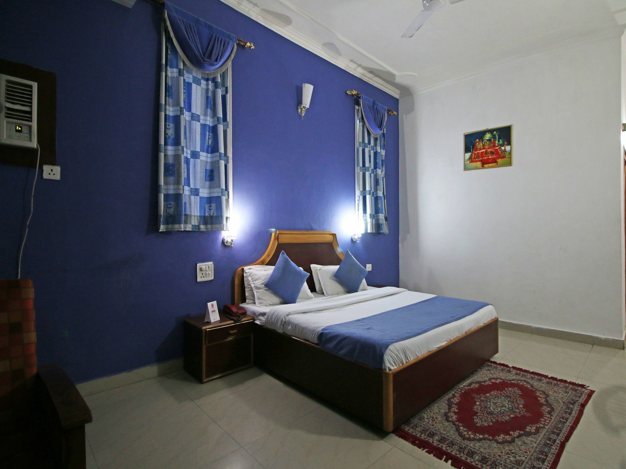 Oyo 5667 Katra Continental Hotell Exteriör bild
